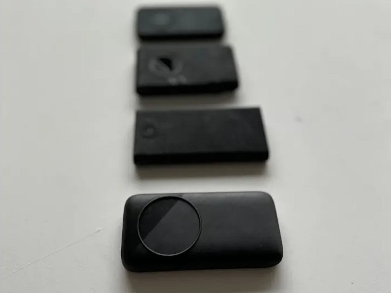 kyu camera，Spotify，Minimalist design ，Deposits，Ergonomics，