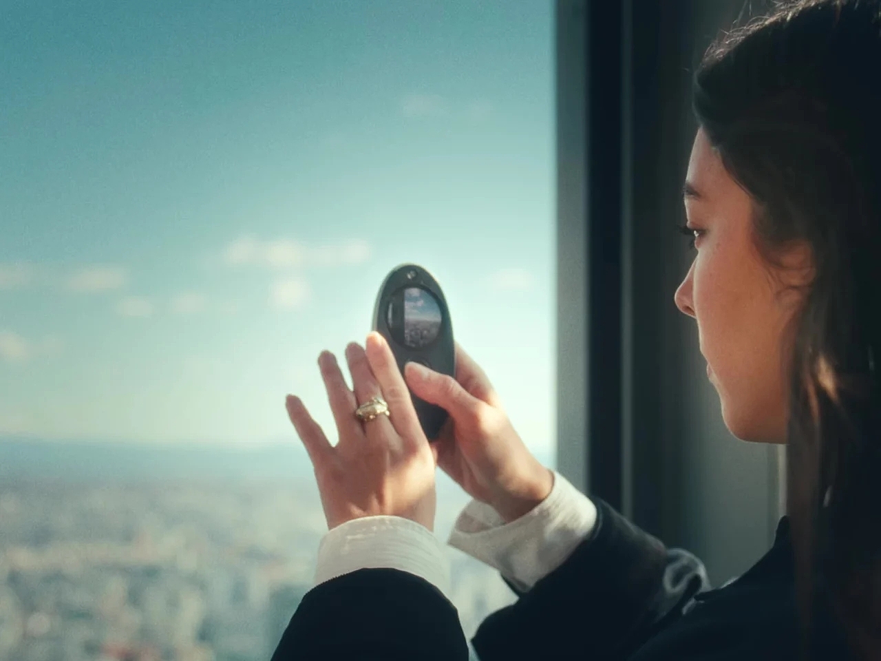 kyu camera，Spotify，Minimalist design ，Deposits，Ergonomics，