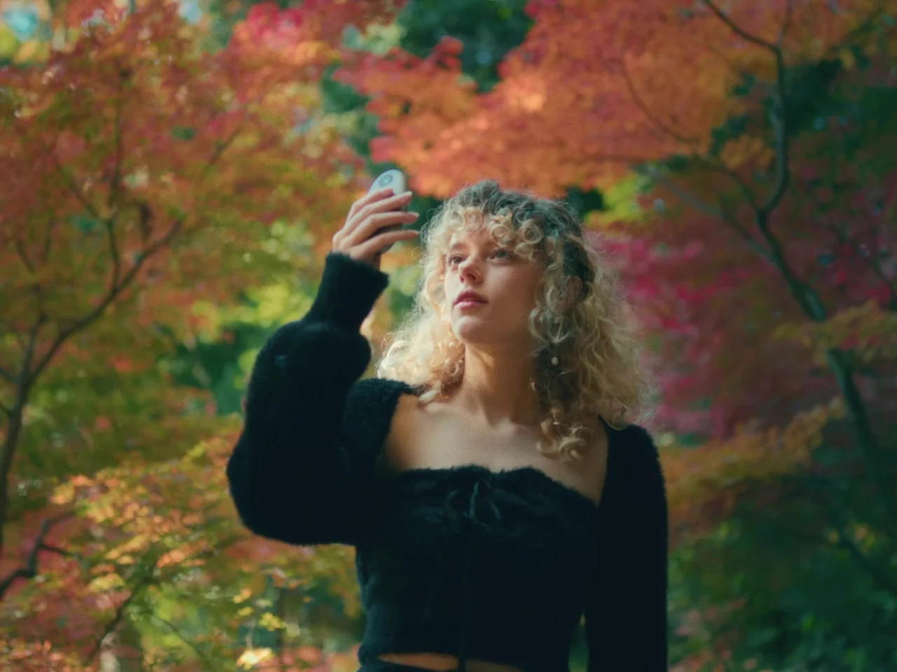 kyu camera，Spotify，Minimalist design ，Deposits，Ergonomics，