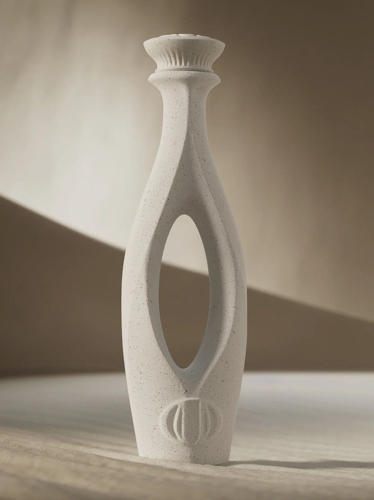 Olujo Tequila，The wine bottle，container，tableware，