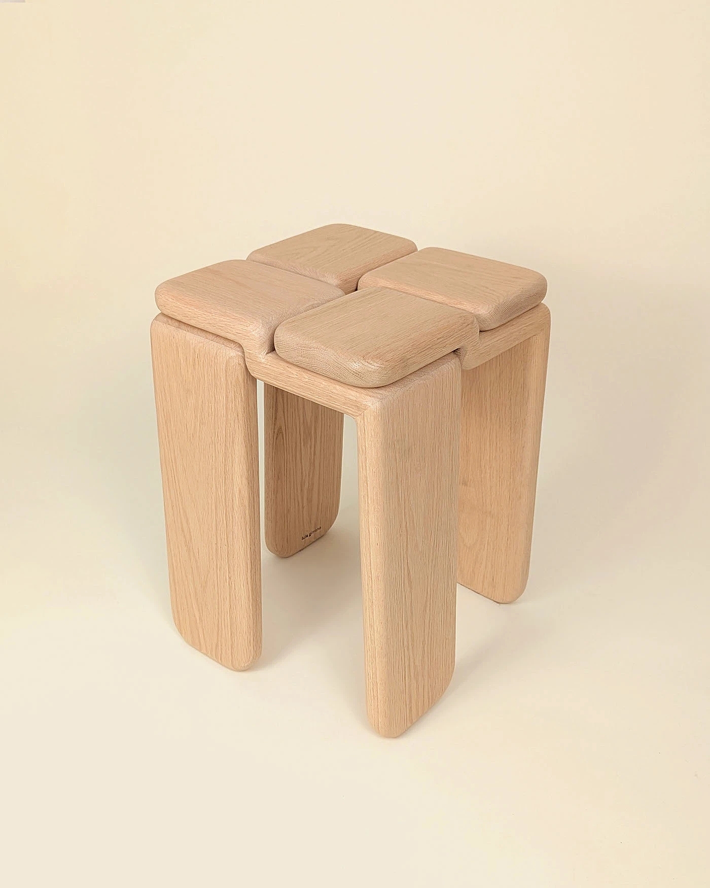 Knot Stool，stool，furniture，product design，