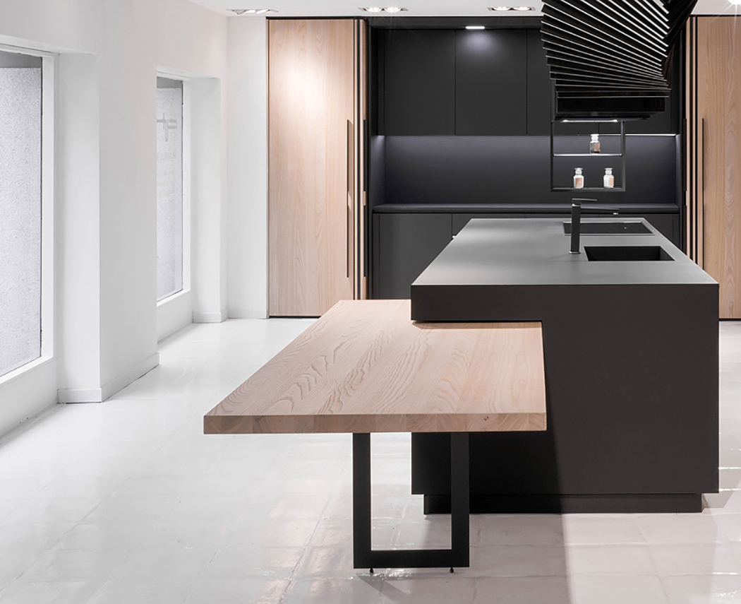 kitchen，slide，rotate，storage，