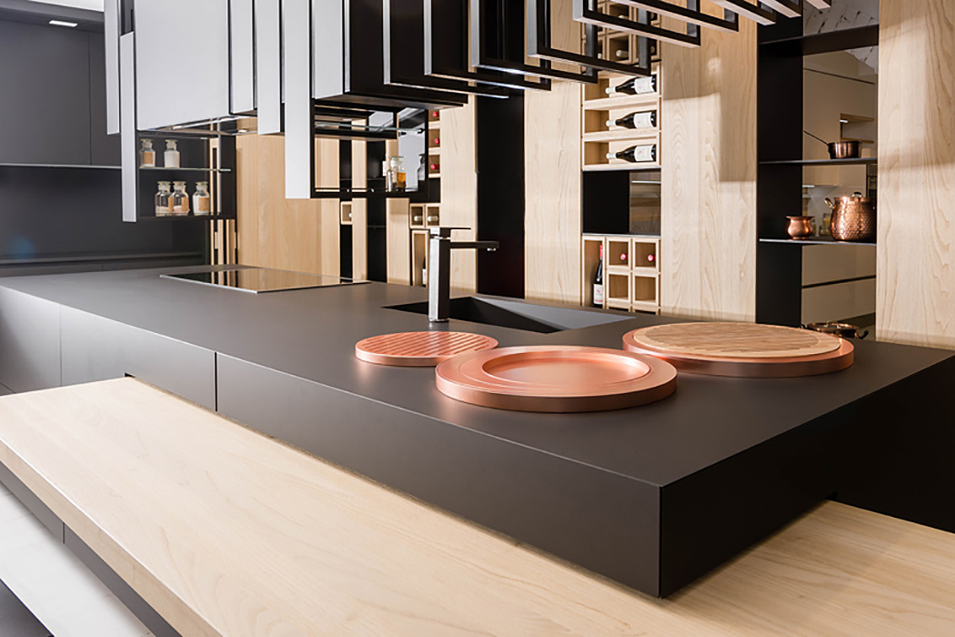 kitchen，slide，rotate，storage，