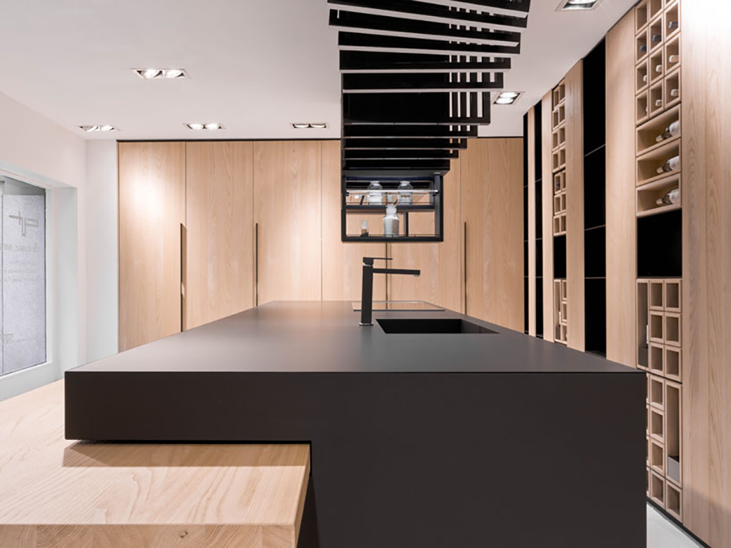 kitchen，slide，rotate，storage，