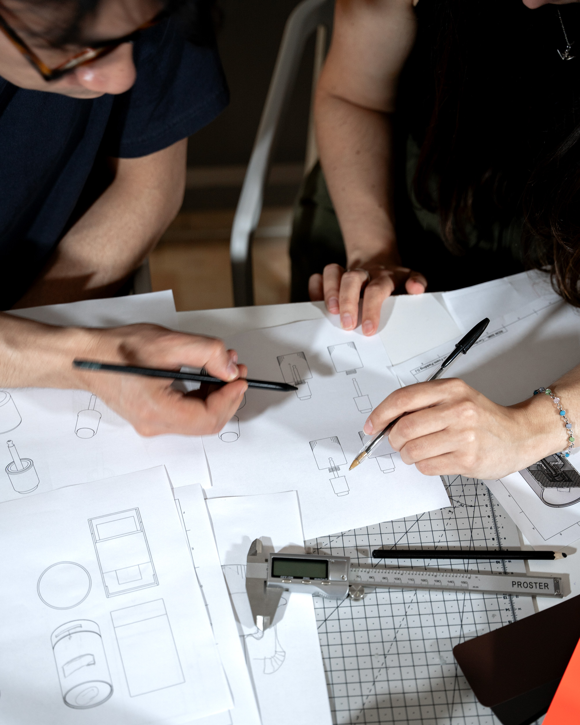 packing design，Hair Care Bottle，Hair care，nursing，Beauty care，hair conditioner，industrial design，product design，