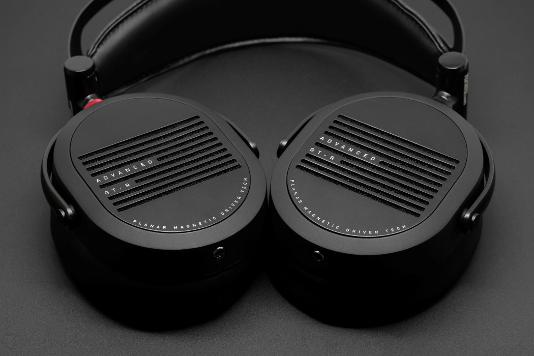 headset，Planar magnetic，GT-R，Open design，Protein leather，Super soft memory ear pad，
