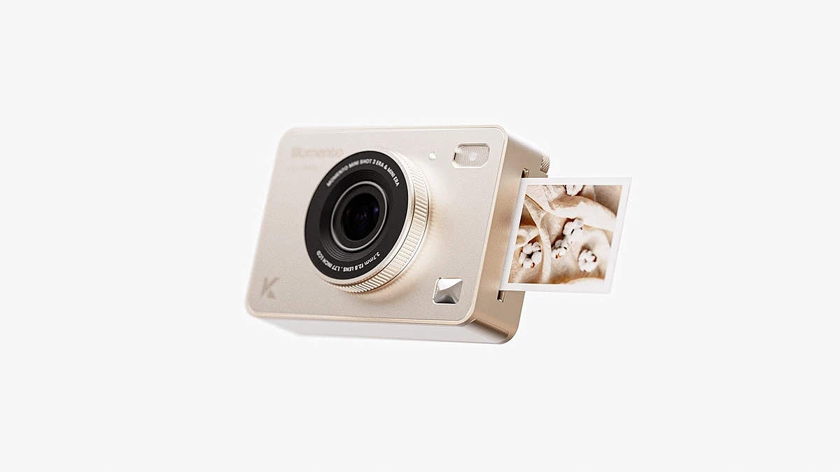 camera，Digital，electronic product，Momento，
