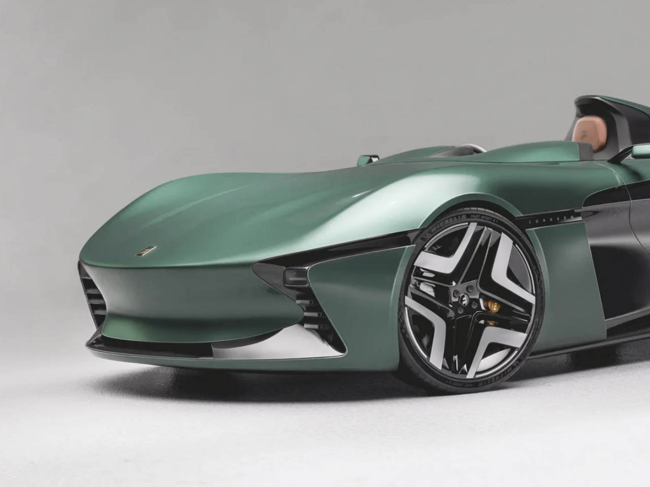 Electric sports car，High performance，Lightweight，Speedster，Roadster，