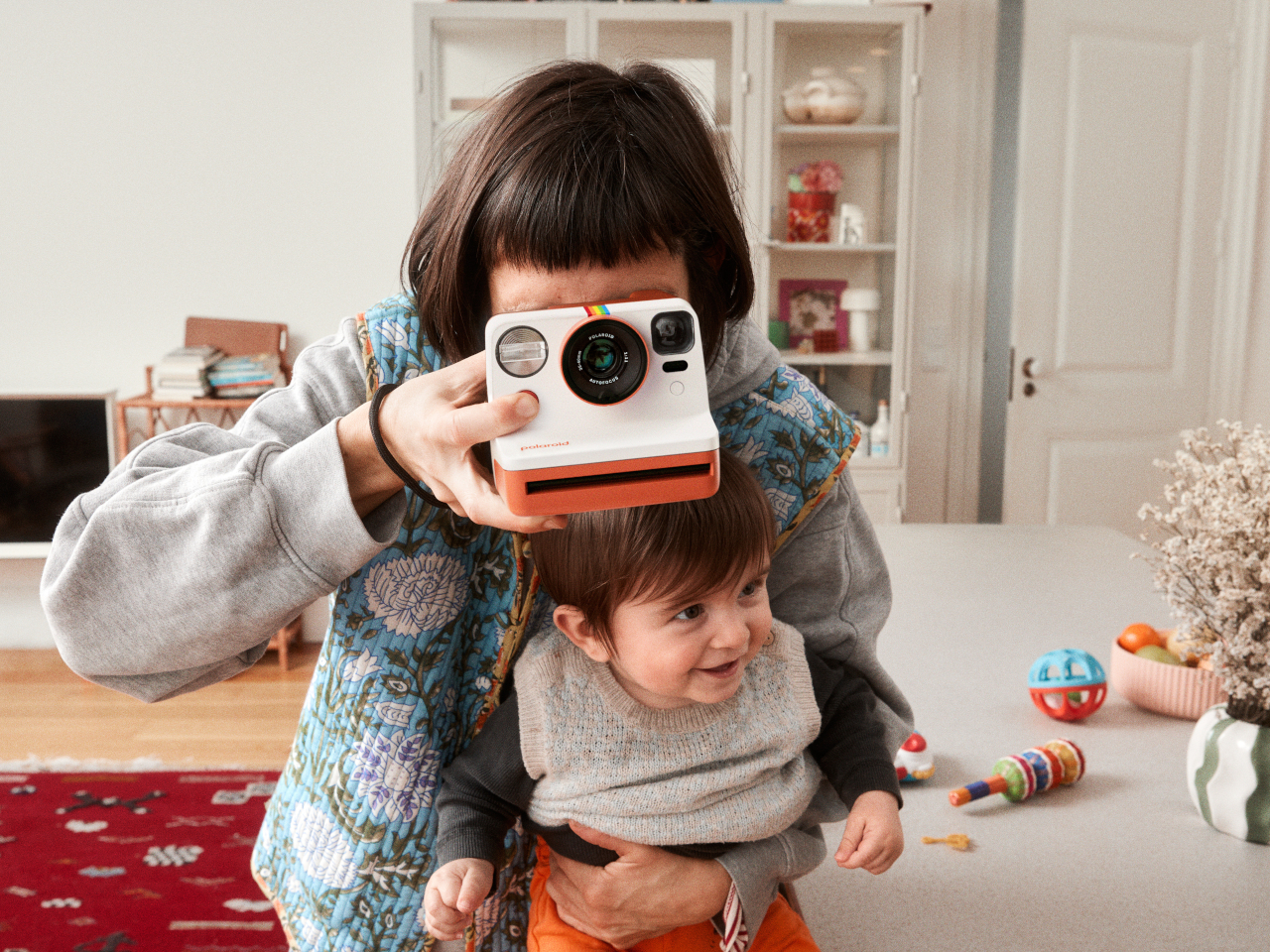 Polaroid，Retro Design ，Double lens，Auto focus，Instant photography，