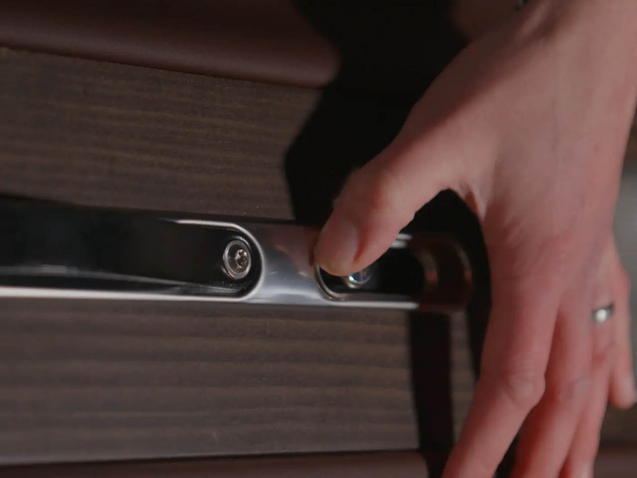 Super car，Retro Aesthetics，Morgan Supersport，British car，aerodynamics，