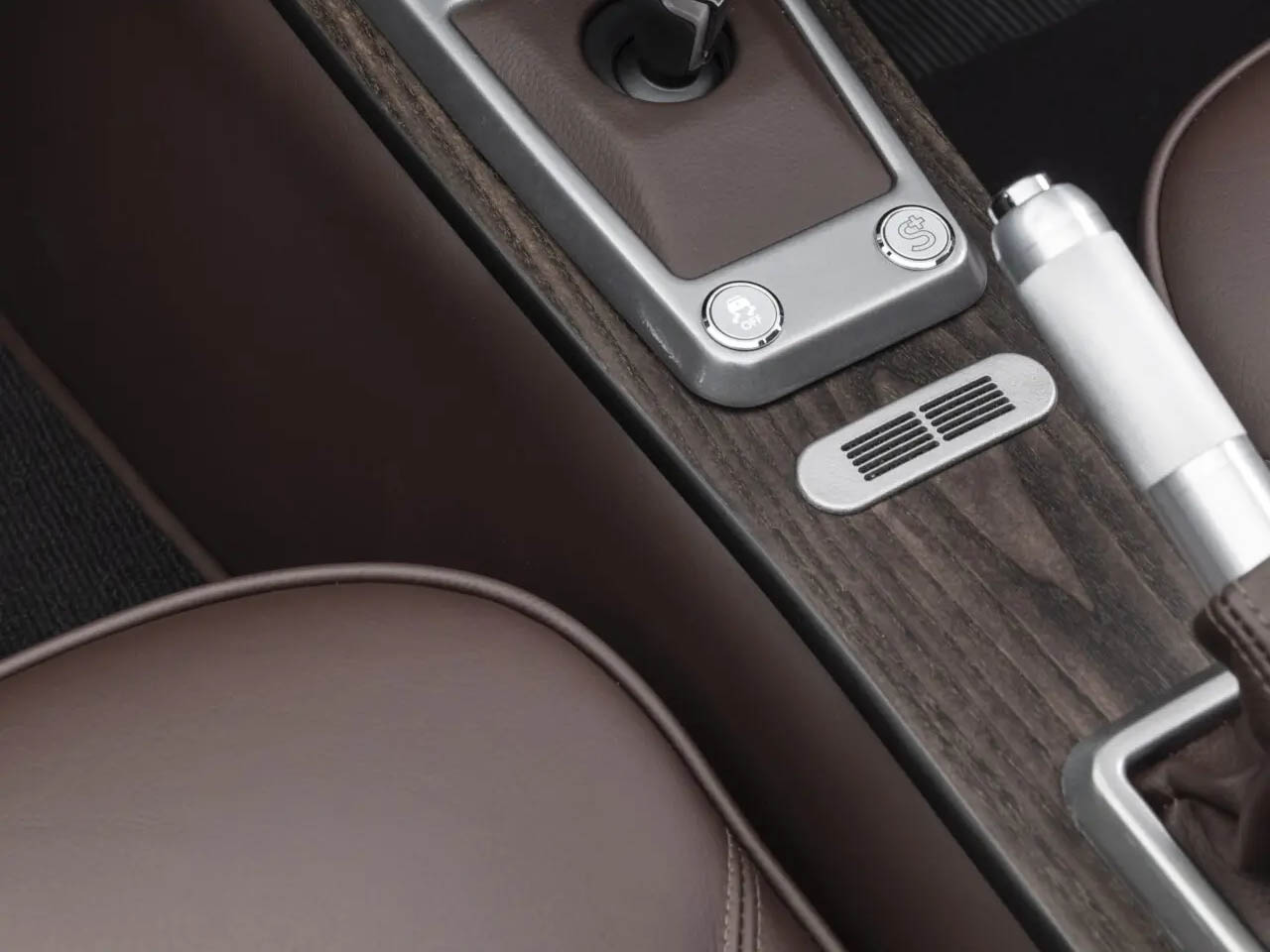 Super car，Retro Aesthetics，Morgan Supersport，British car，aerodynamics，