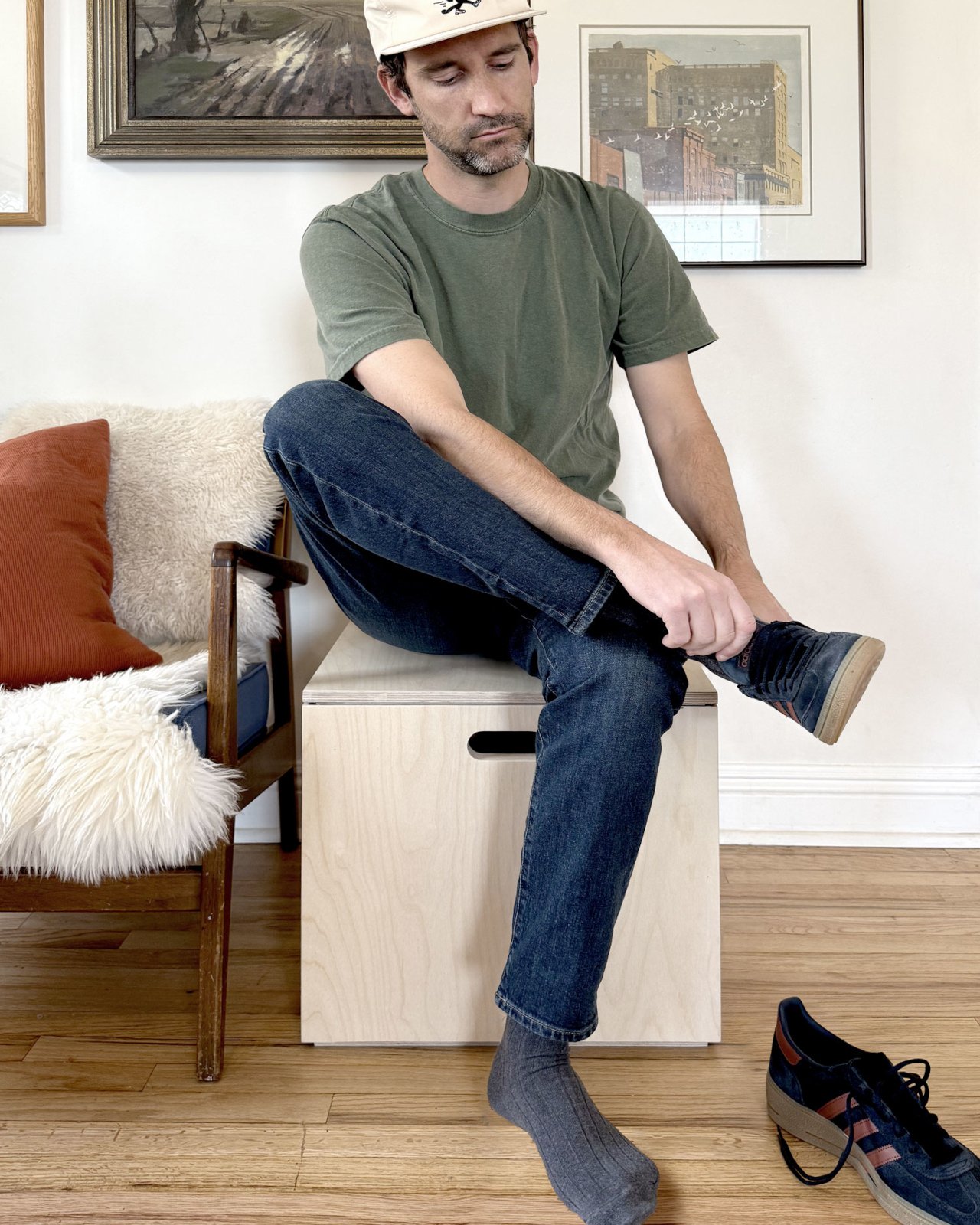 Quadrant，Wooden box，Shoe storage，Shoe changing stool，