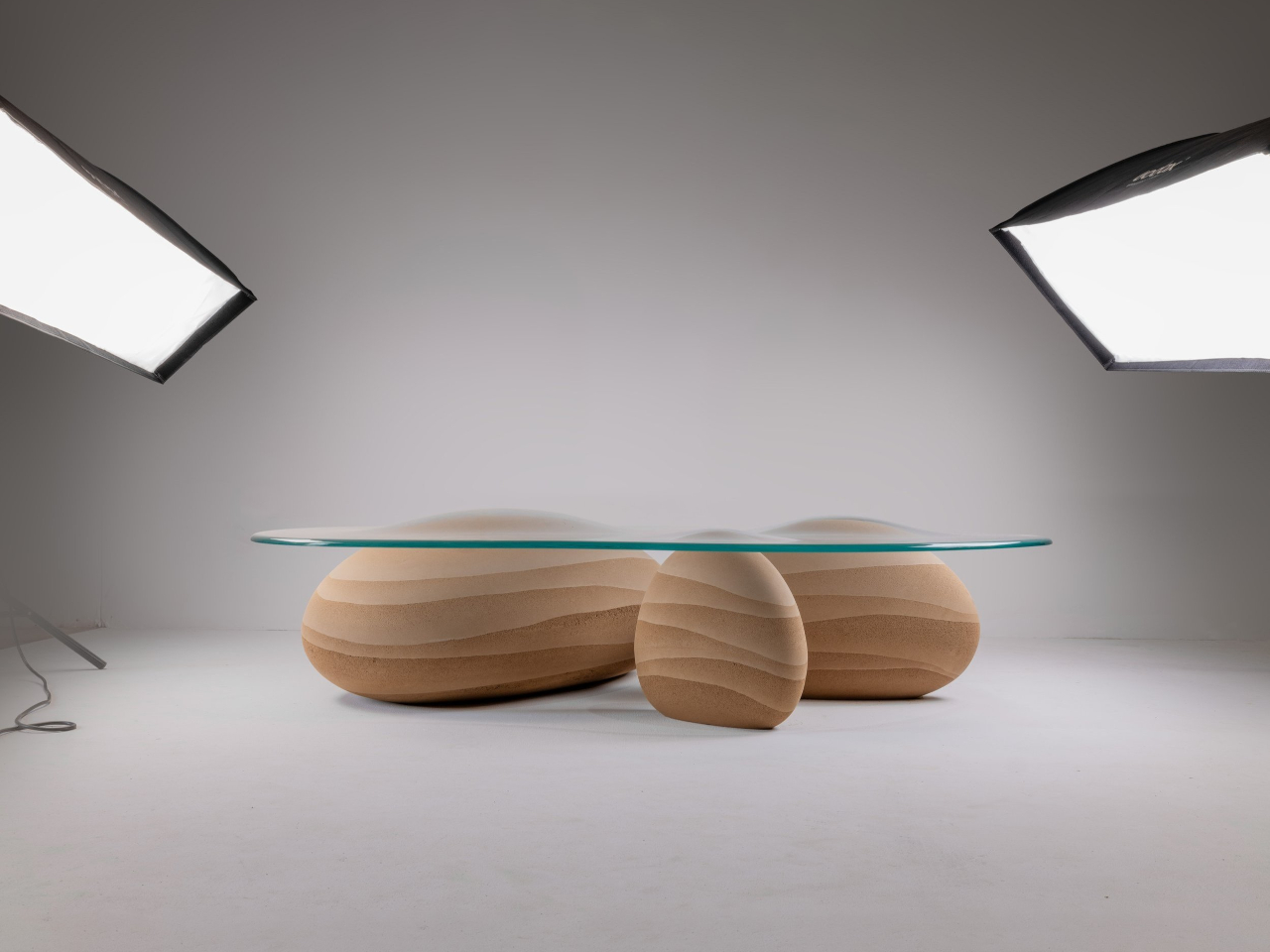 Desertscape，Coffee table，Desert landscape，Natural inspiration，Modern design，