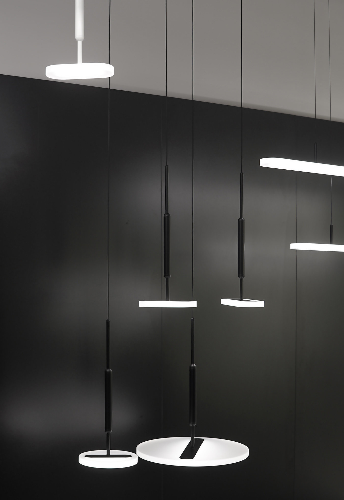 FOG COLLECTION，a chandelier，lighting，Modern design，