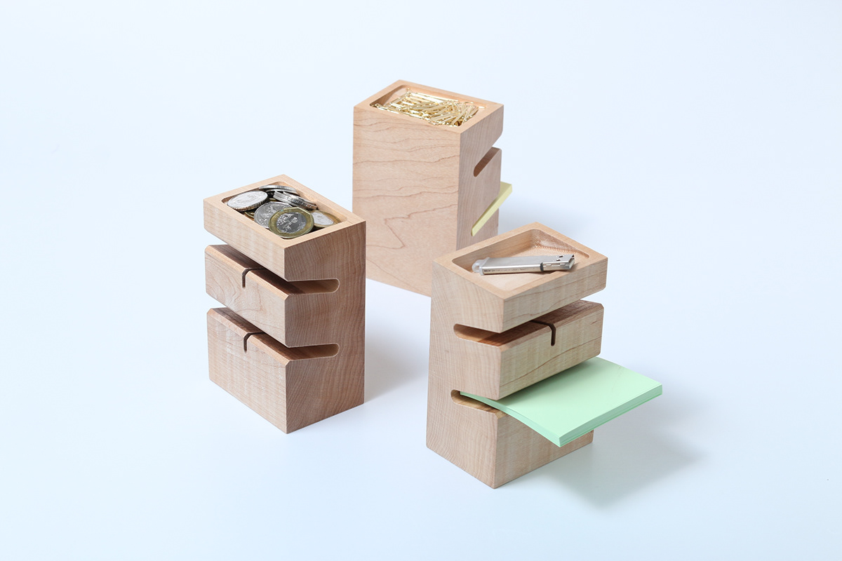 Receive，Stationery，desktop，woodiness，