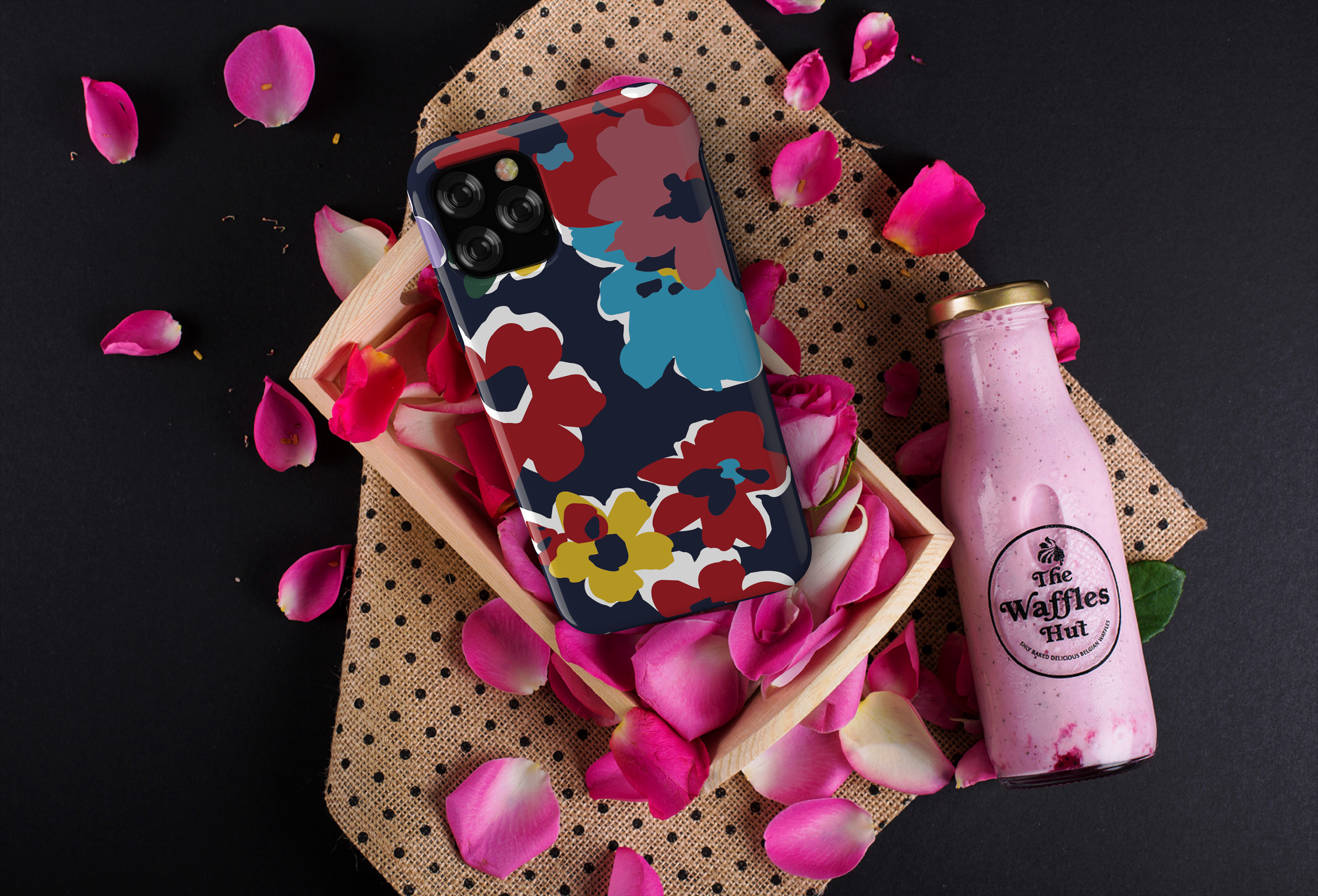 Charger，portable battery，data line，Mobile phone shell，headset，Wireless charging，