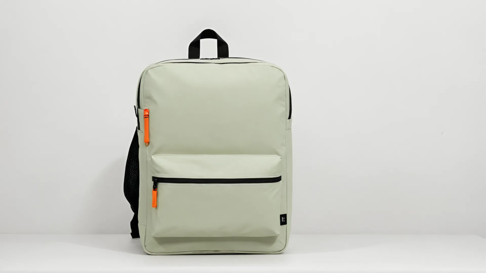 Outdoor waterproof backpack，