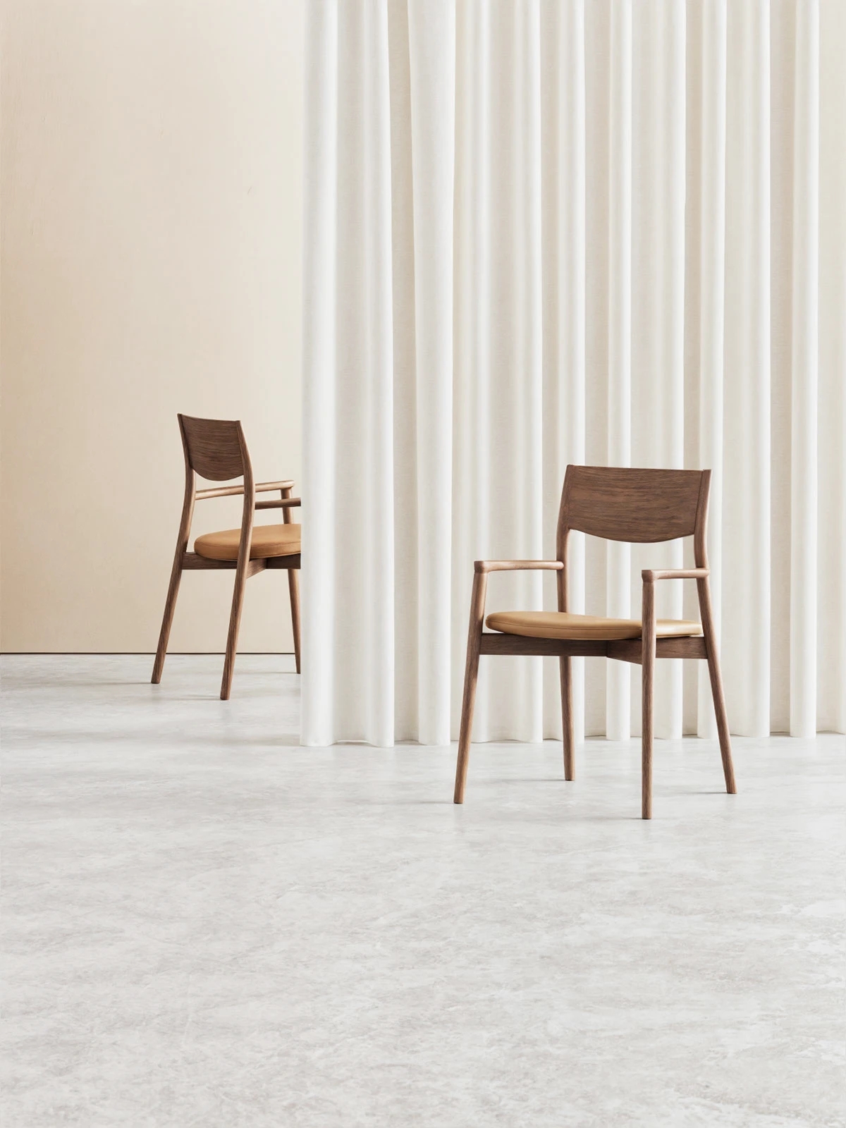 Ergonomics，Environmental protection leather，Sustainable design，Celina，chair，