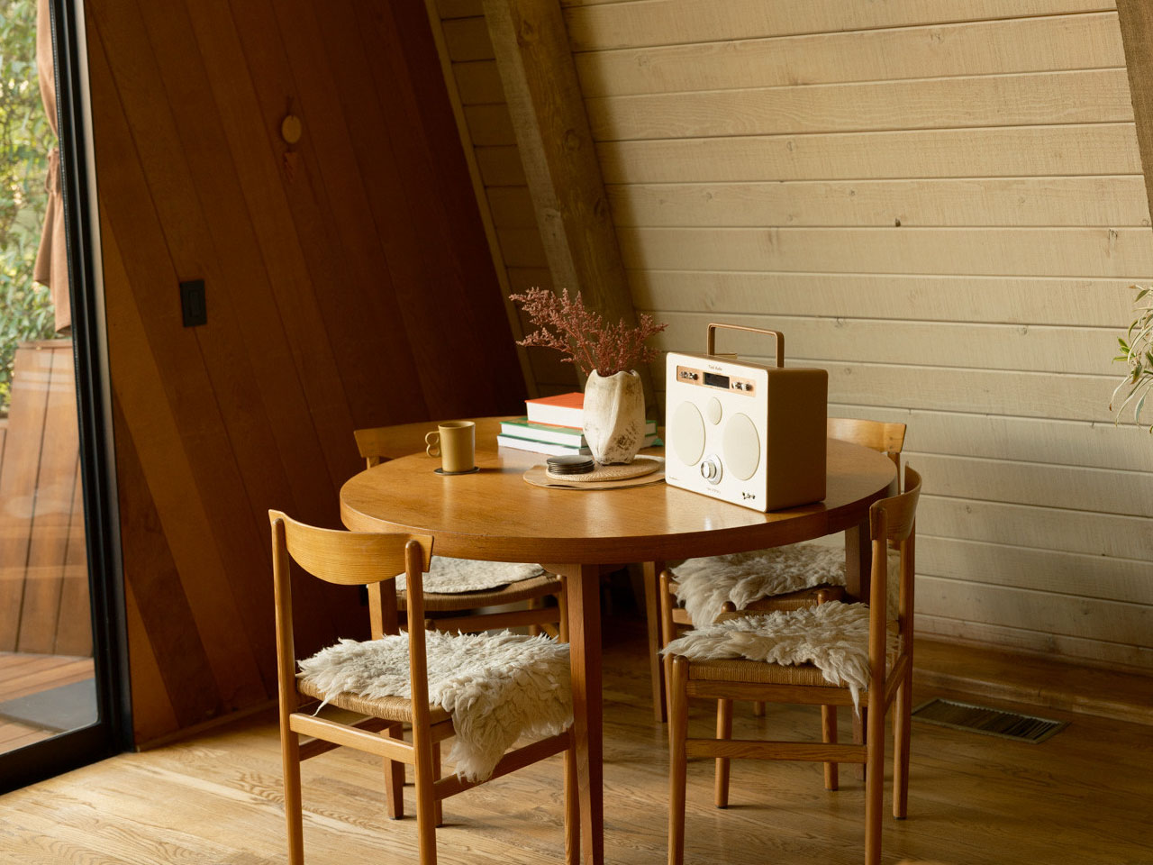 Tivoli Audio，Porsche，Retro speaker，limited joint，Bluetooth，