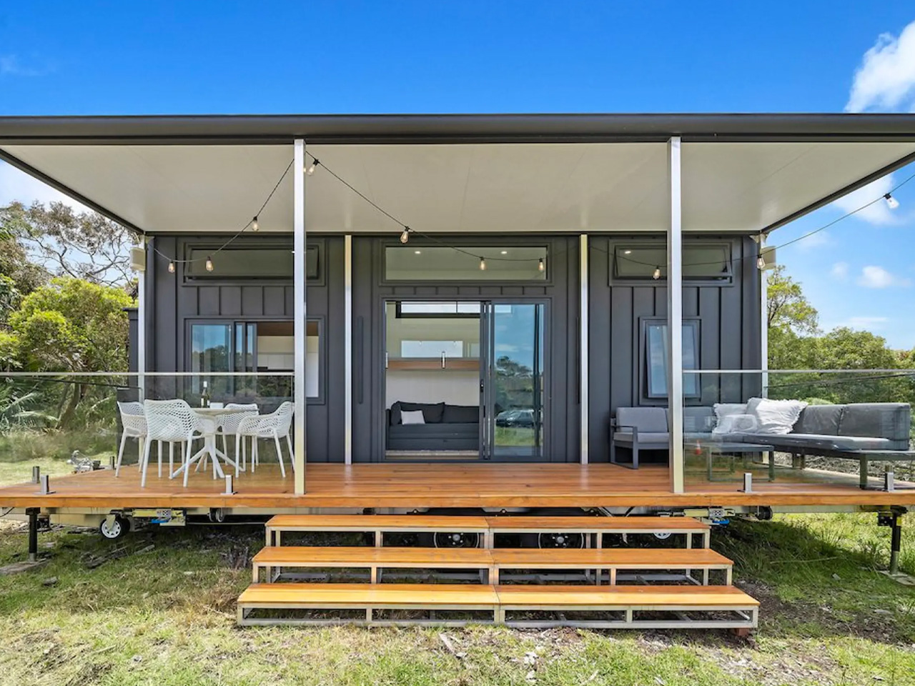 Tiny House，solar energy，Movable Cabin，Touring car，camping，