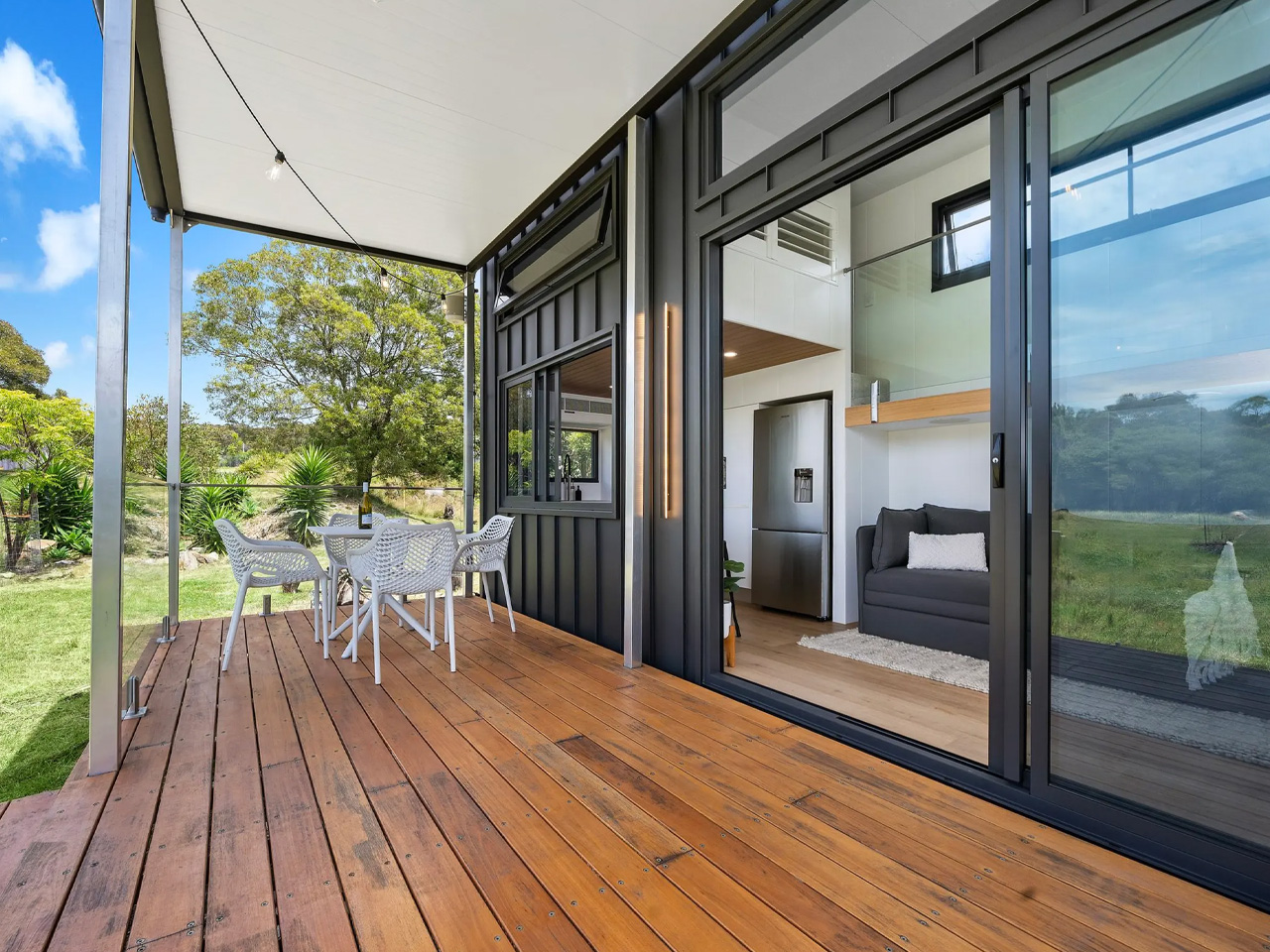 Tiny House，solar energy，Movable Cabin，Touring car，camping，