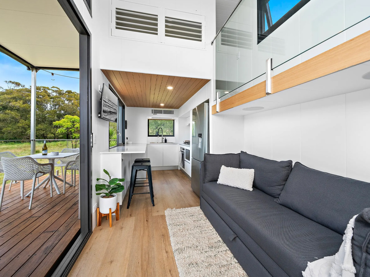 Tiny House，solar energy，Movable Cabin，Touring car，camping，