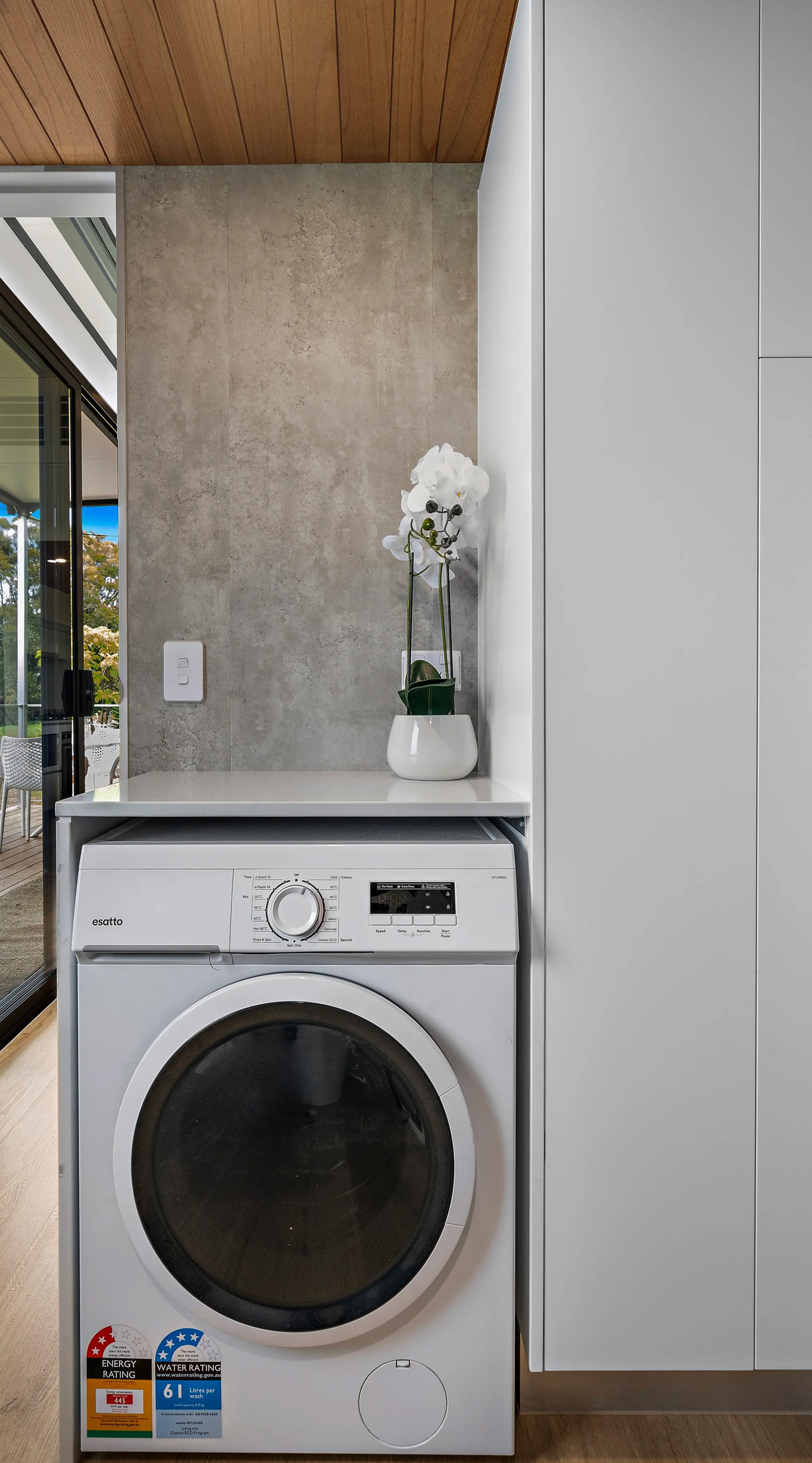 Tiny House，solar energy，Movable Cabin，Touring car，camping，