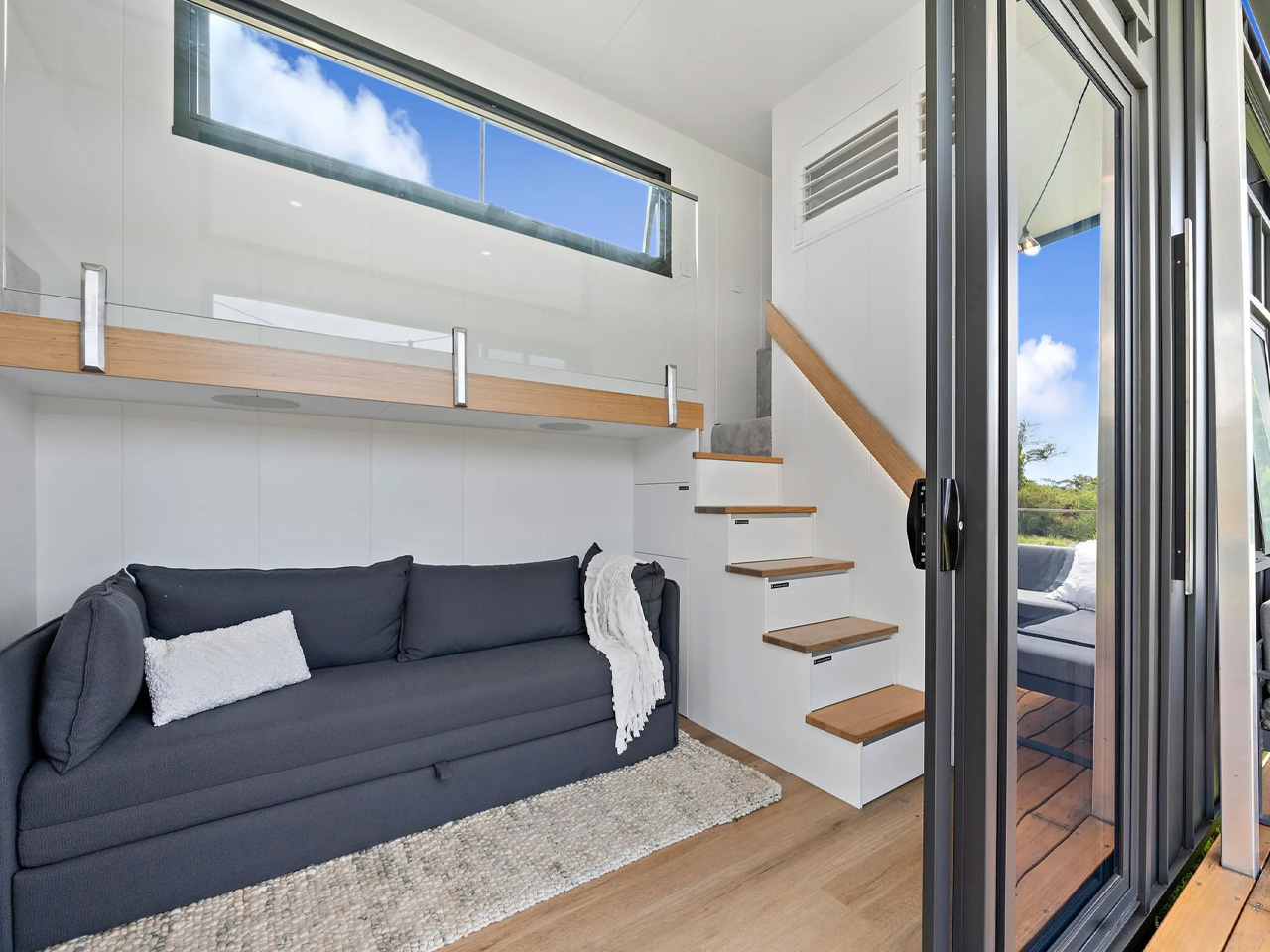 Tiny House，solar energy，Movable Cabin，Touring car，camping，