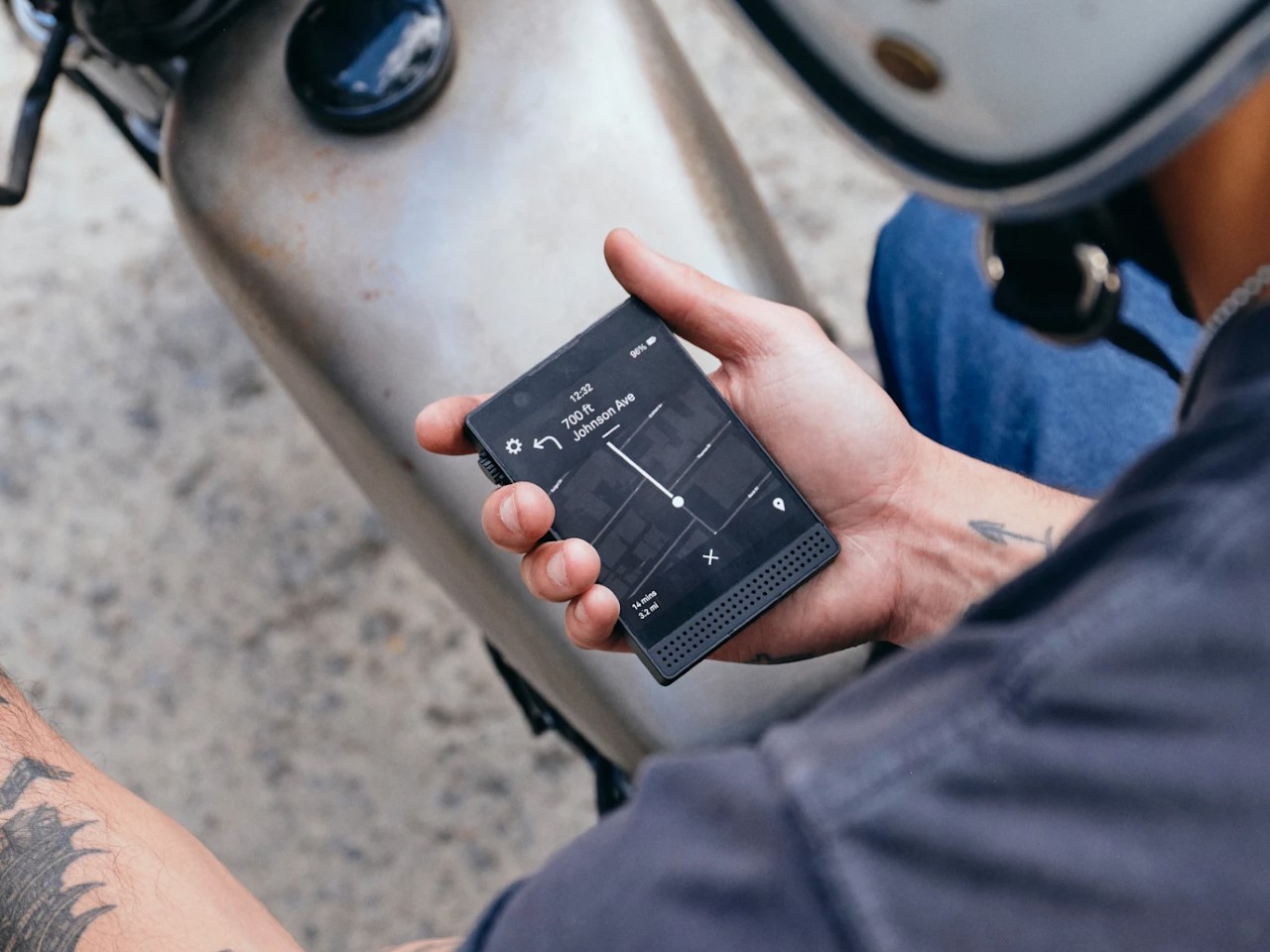 Light phone III，mobile phone，Digital，electronic product，