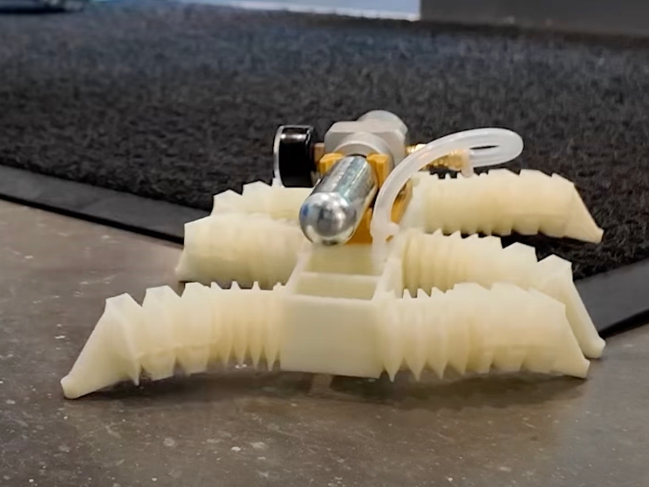 robot，Digital equipment，artificial intelligence，3D printing，