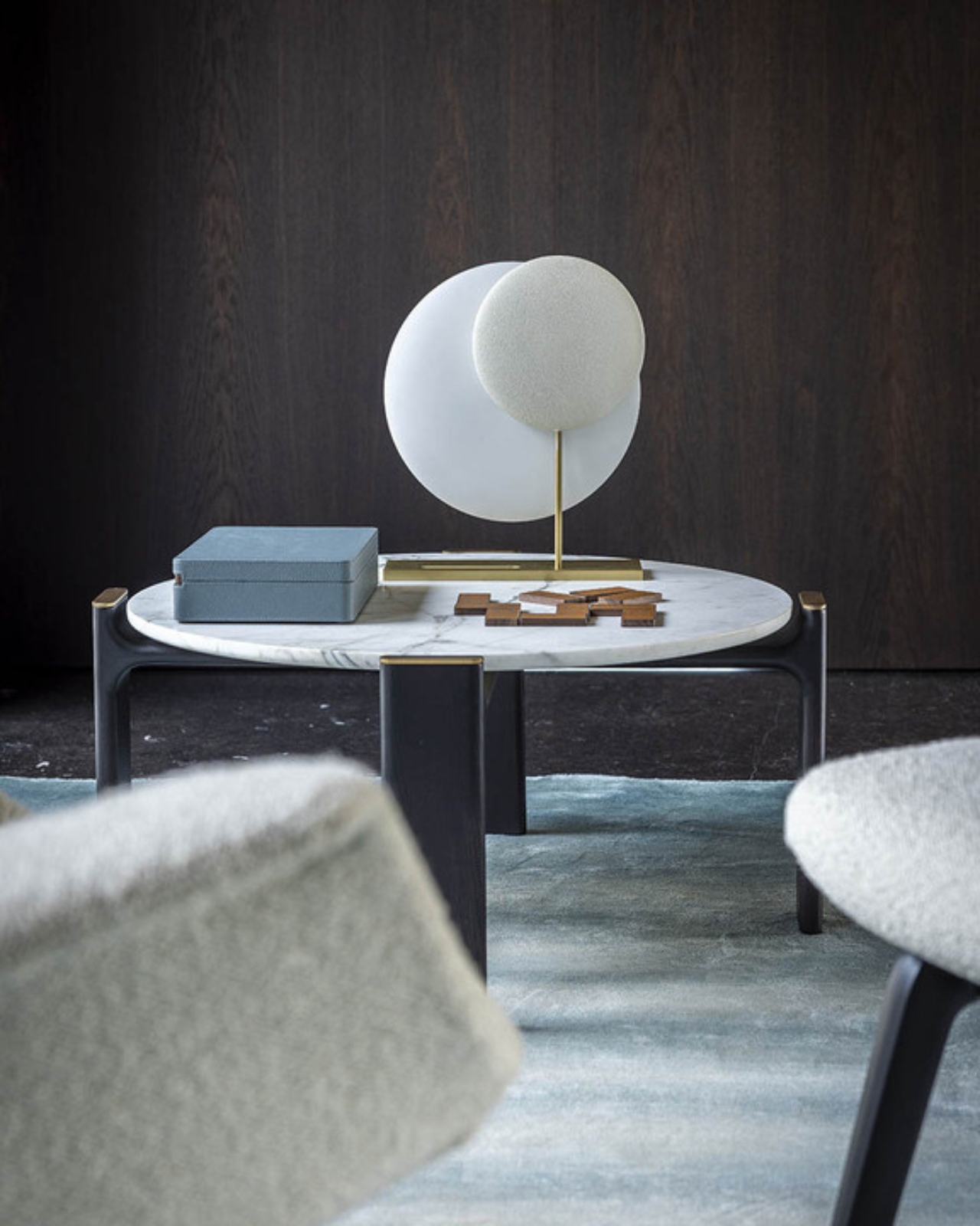 Moonbeam，Six N. Five，Lunar Eclipse Table Lamp，Indoor atmosphere，Leatherwear，