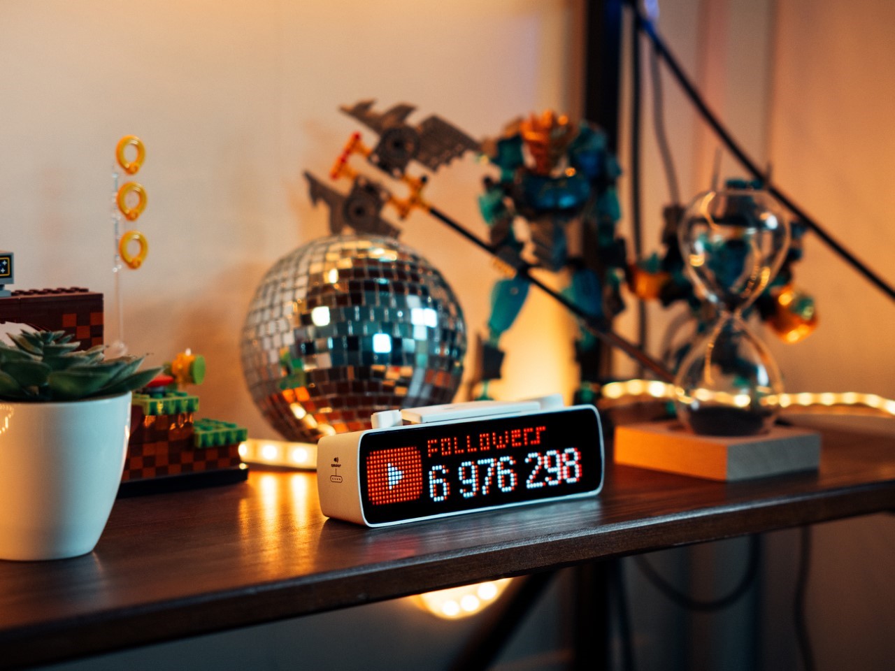 Electronic clock，RGB Status Light，Busy Bar，Matter Smart Home，