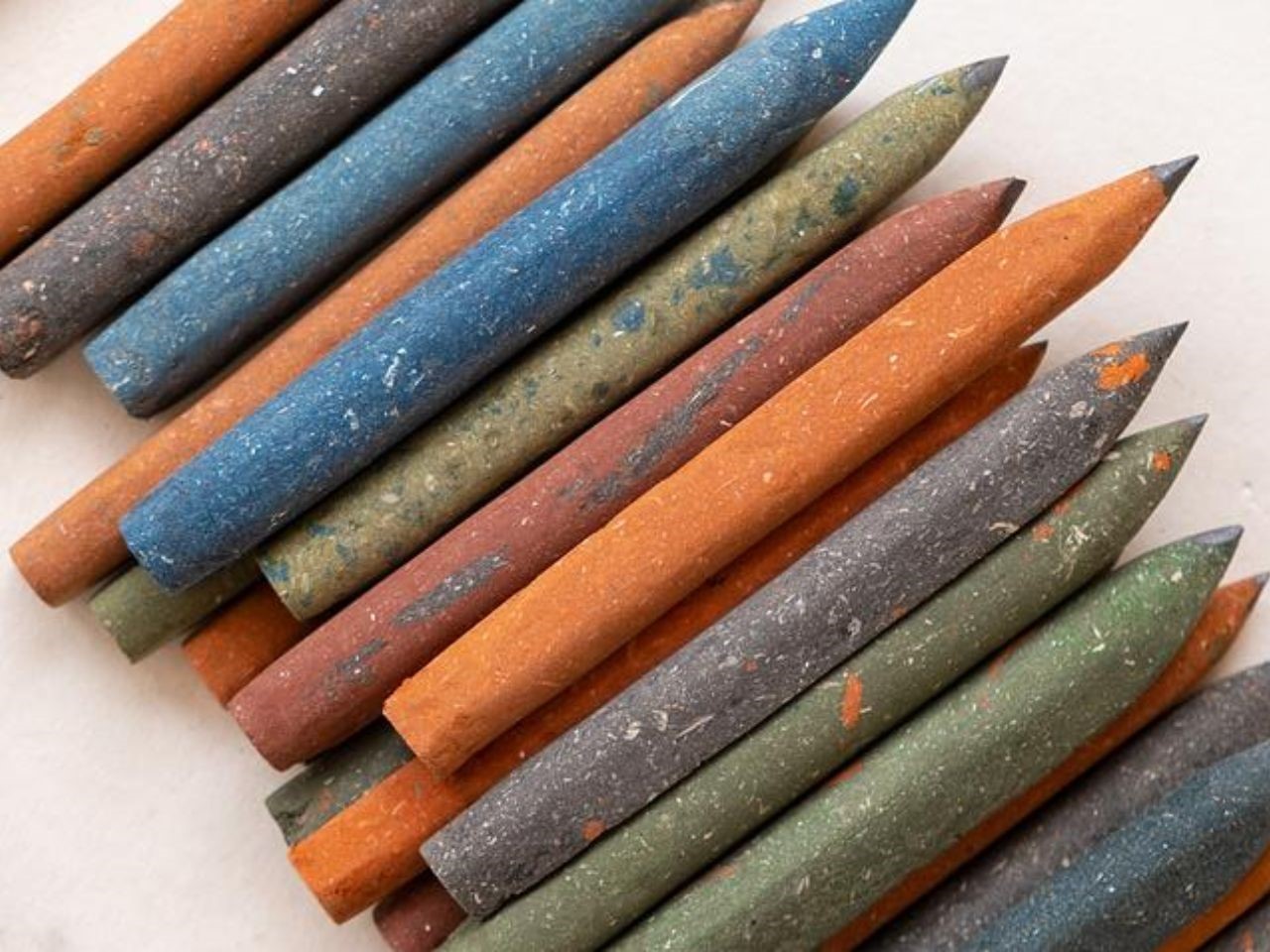 Matte texture，Palestine，pencil，Secondary utilization，environment protection，