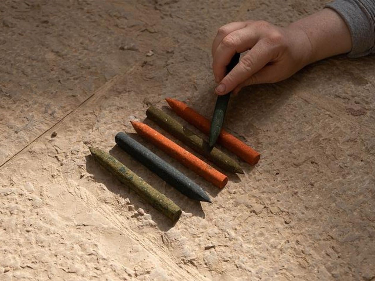 Matte texture，Palestine，pencil，Secondary utilization，environment protection，