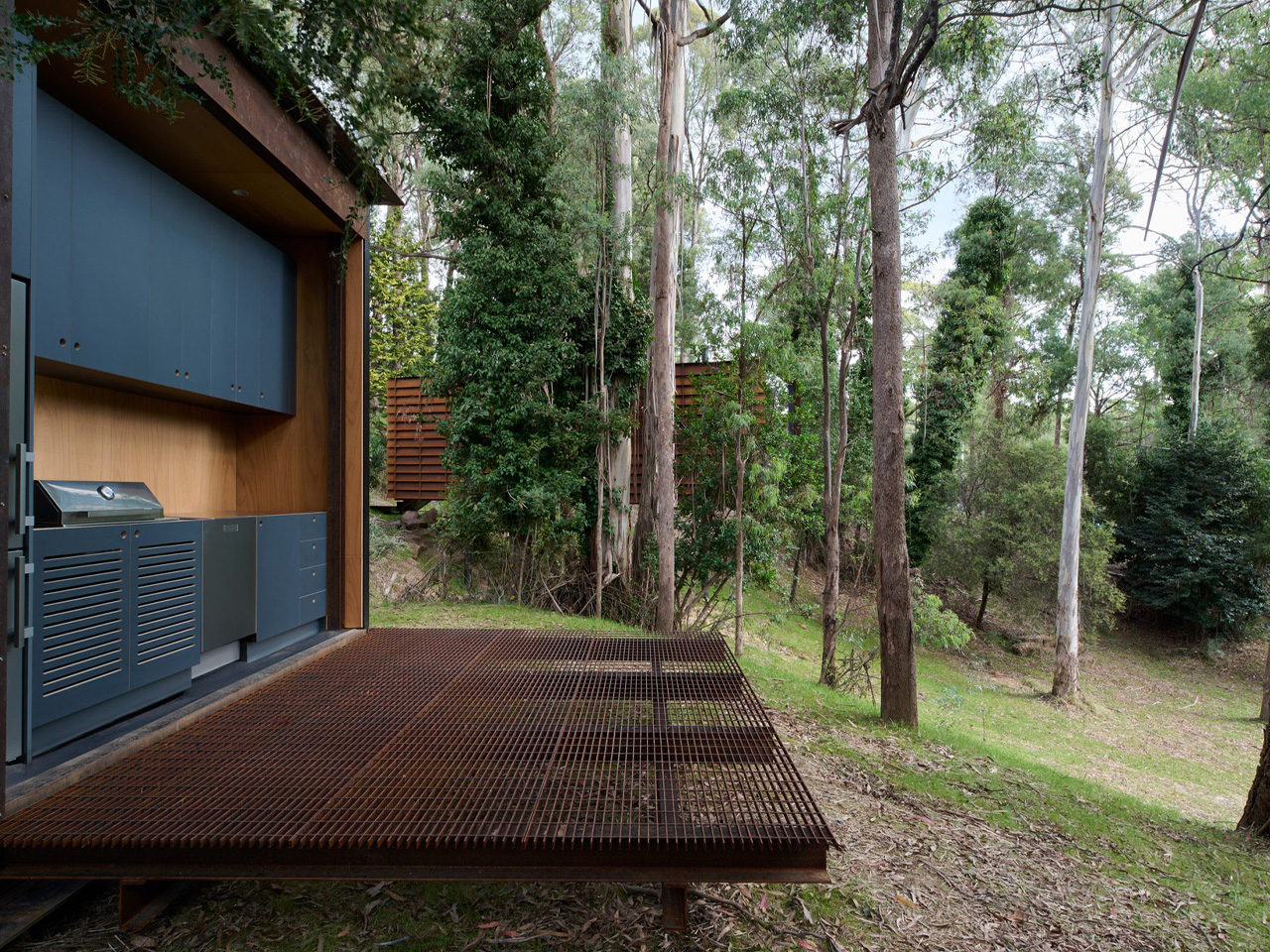 Australian Tree House，fire protection design，on vacation，Sawmill Treehouse，Ash，