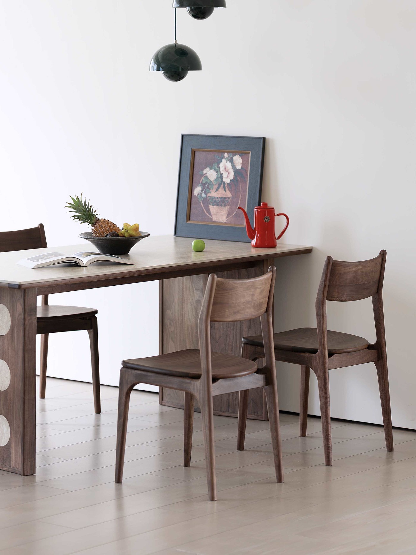 Residential Furniture，Solid wood dining chair，furniture design ，Original design，Solid wood furniture，Black walnut furniture，