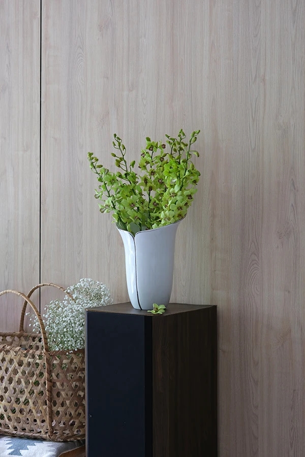 NAA，ceramics，Sustainable design，vase，Champagne barrel，