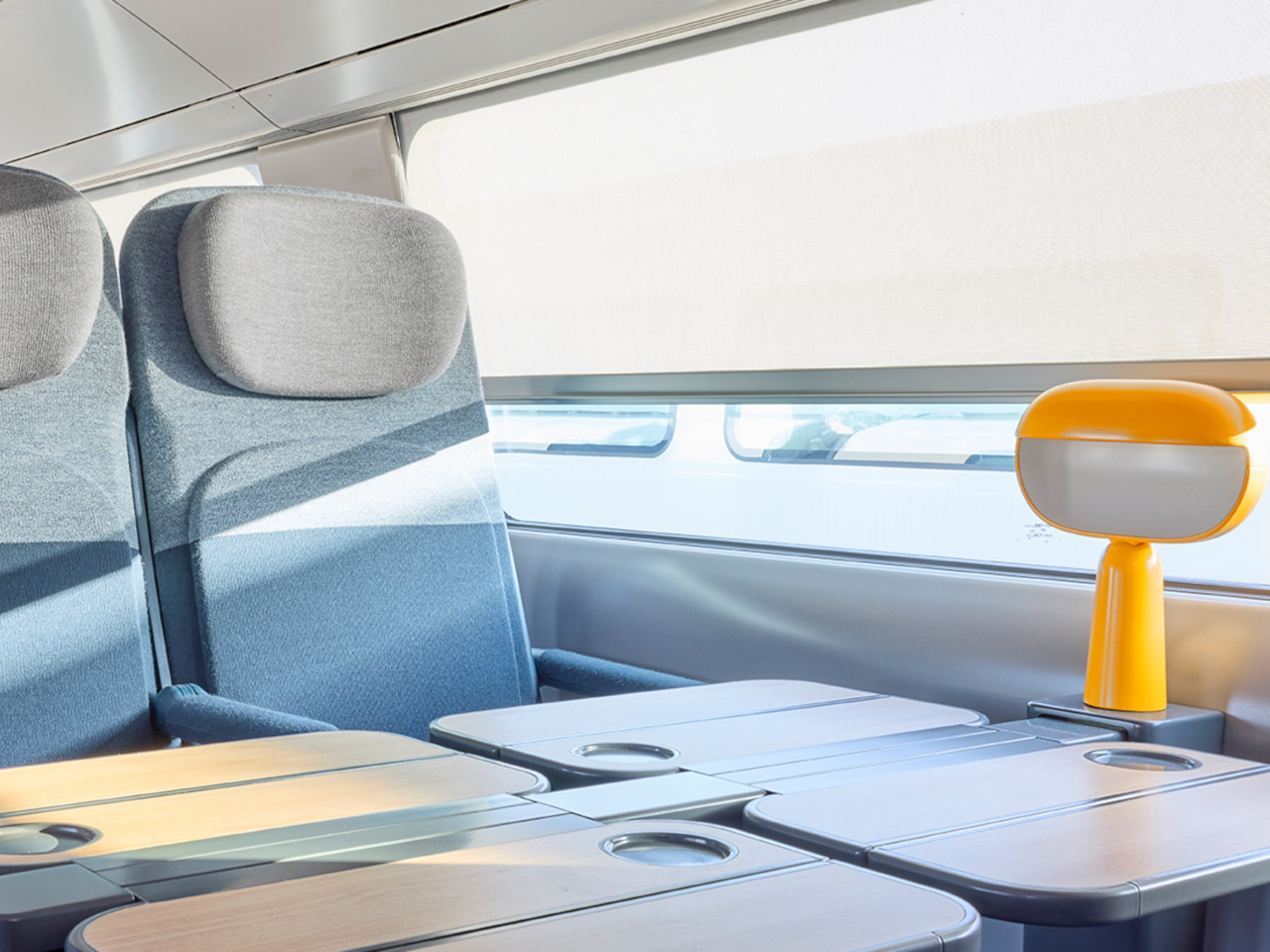 product design，Train interior design，Train interior，TGV Inoui，