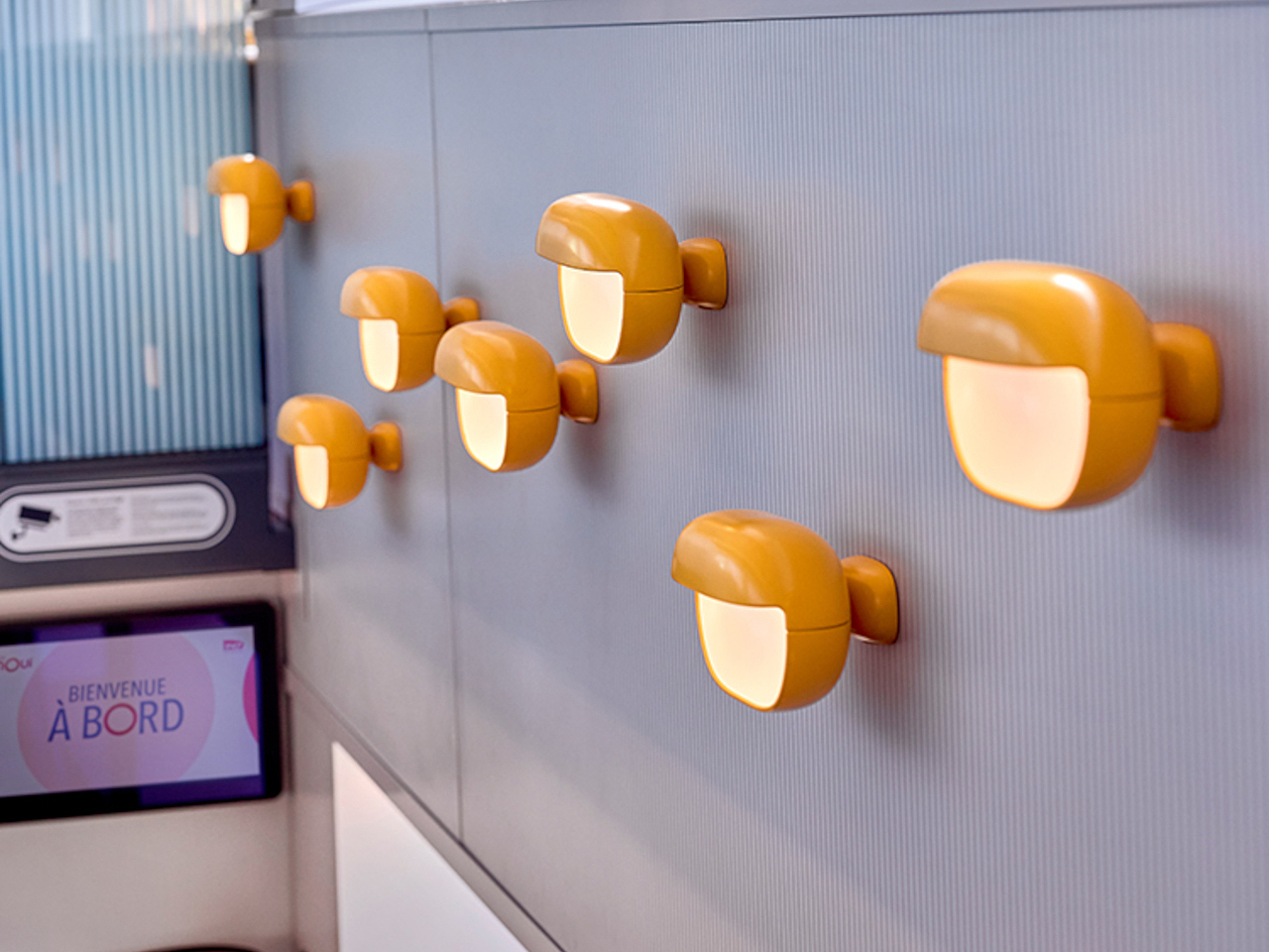 product design，Train interior design，Train interior，TGV Inoui，