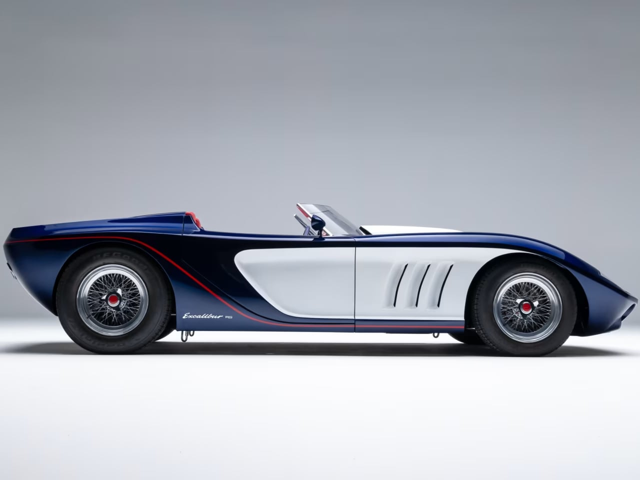 vehicle，Sports car，Excalibur RS，automobile，