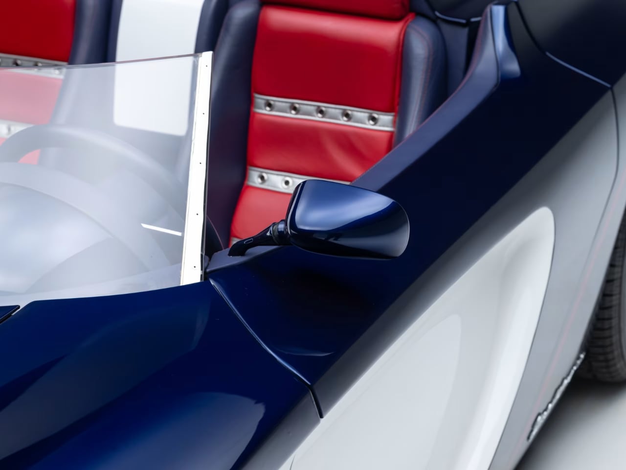 vehicle，Sports car，Excalibur RS，automobile，