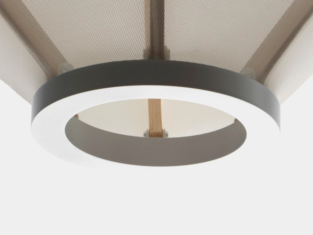 Sorpresa，lamps and lanterns，a chandelier，furniture，