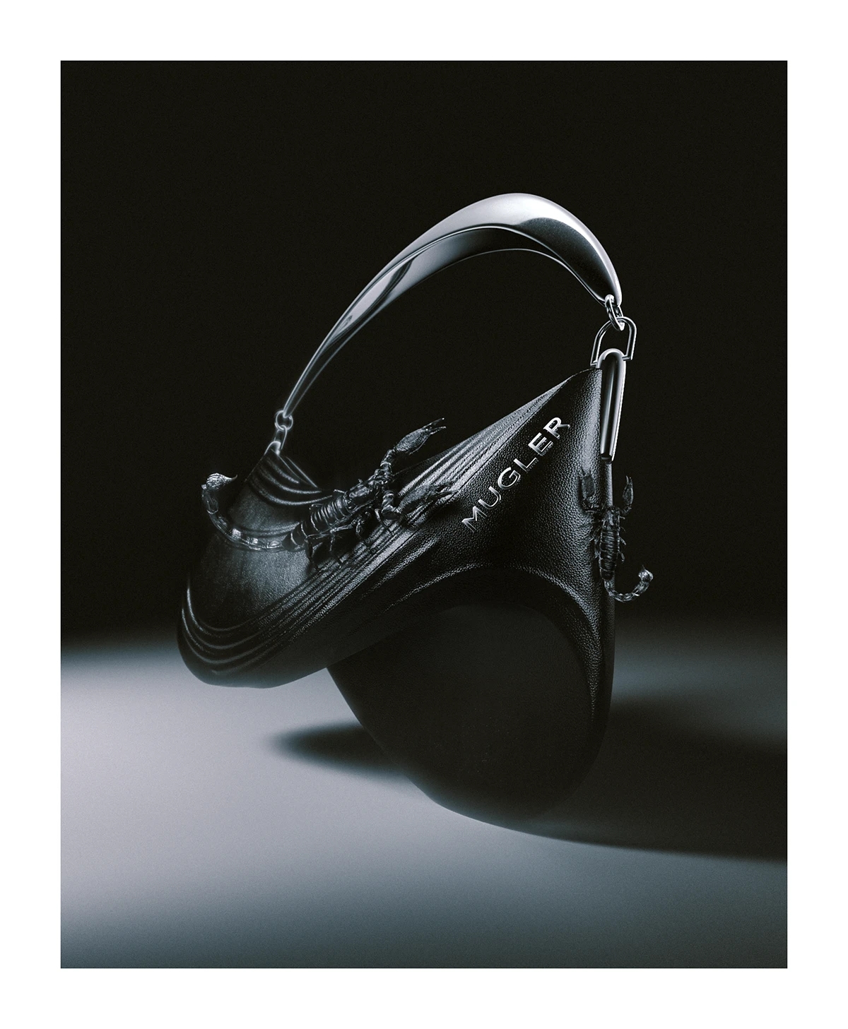 Spiral Curve，package，Mugler，spiral curve，Sculptural sense，