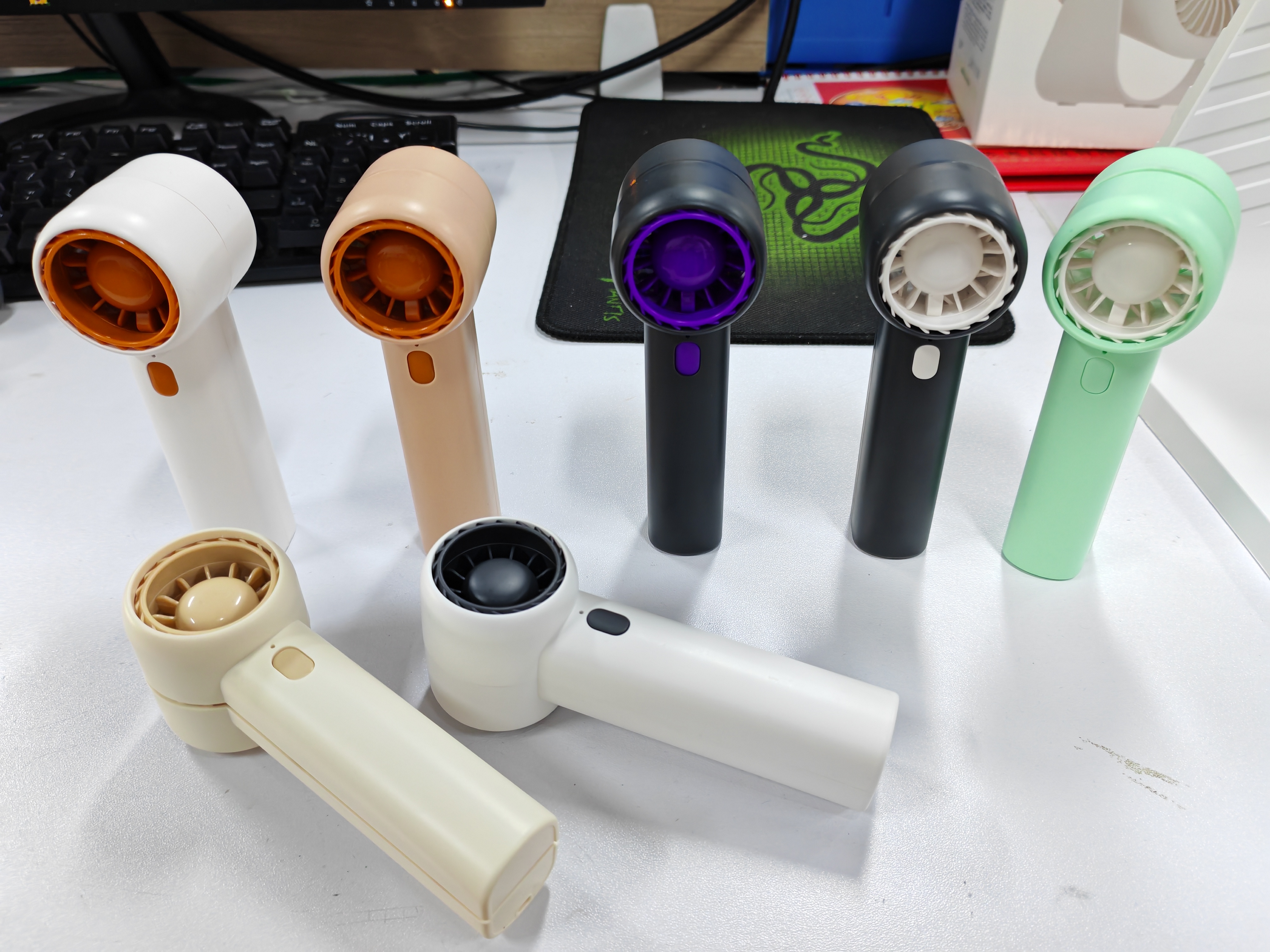 Emotional design，Handheld fan，Mini fan，Listed，