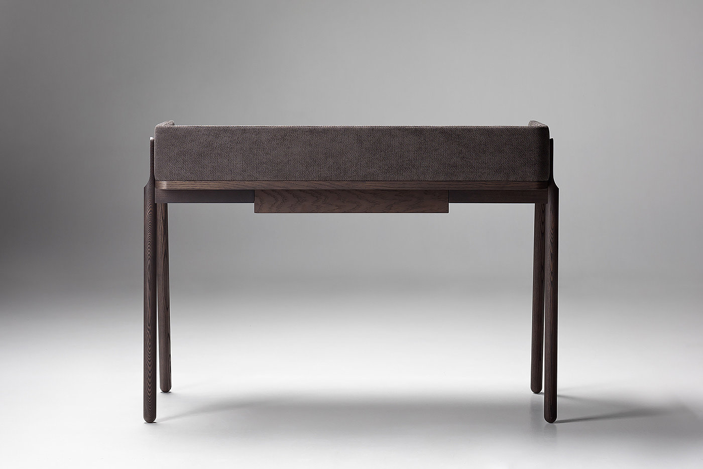 Table，woodiness，Ash，concise，