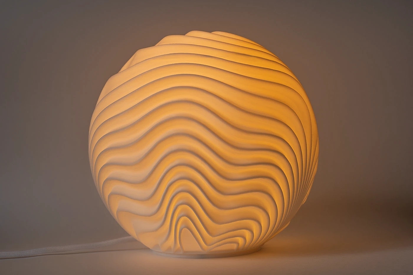 LEORA，lamps and lanterns，Sculpture lamp，Sphere Design，pla，