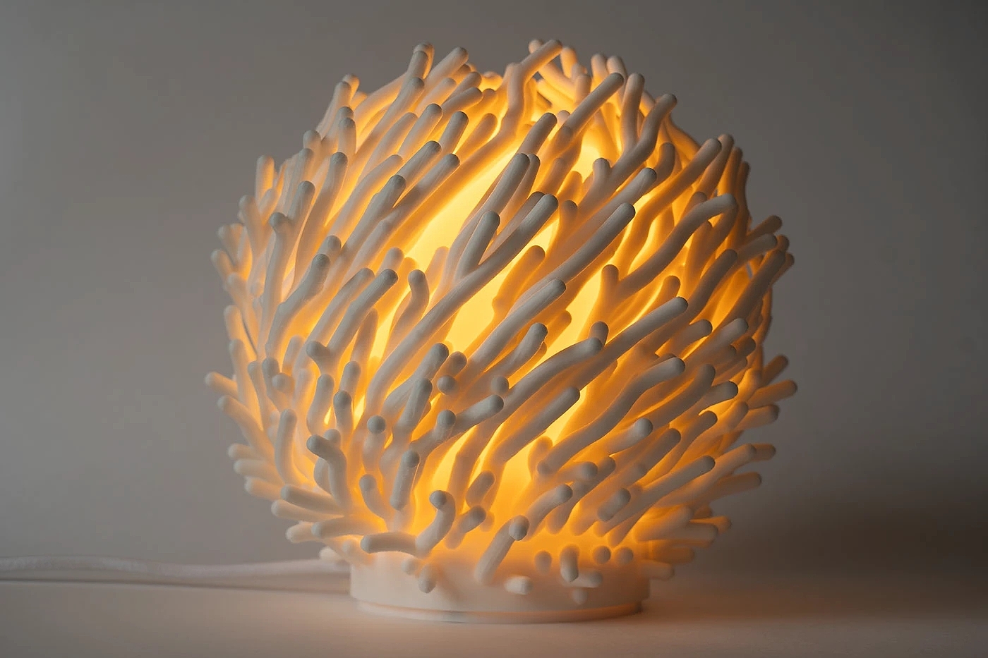 LEORA，lamps and lanterns，Sculpture lamp，Sphere Design，pla，