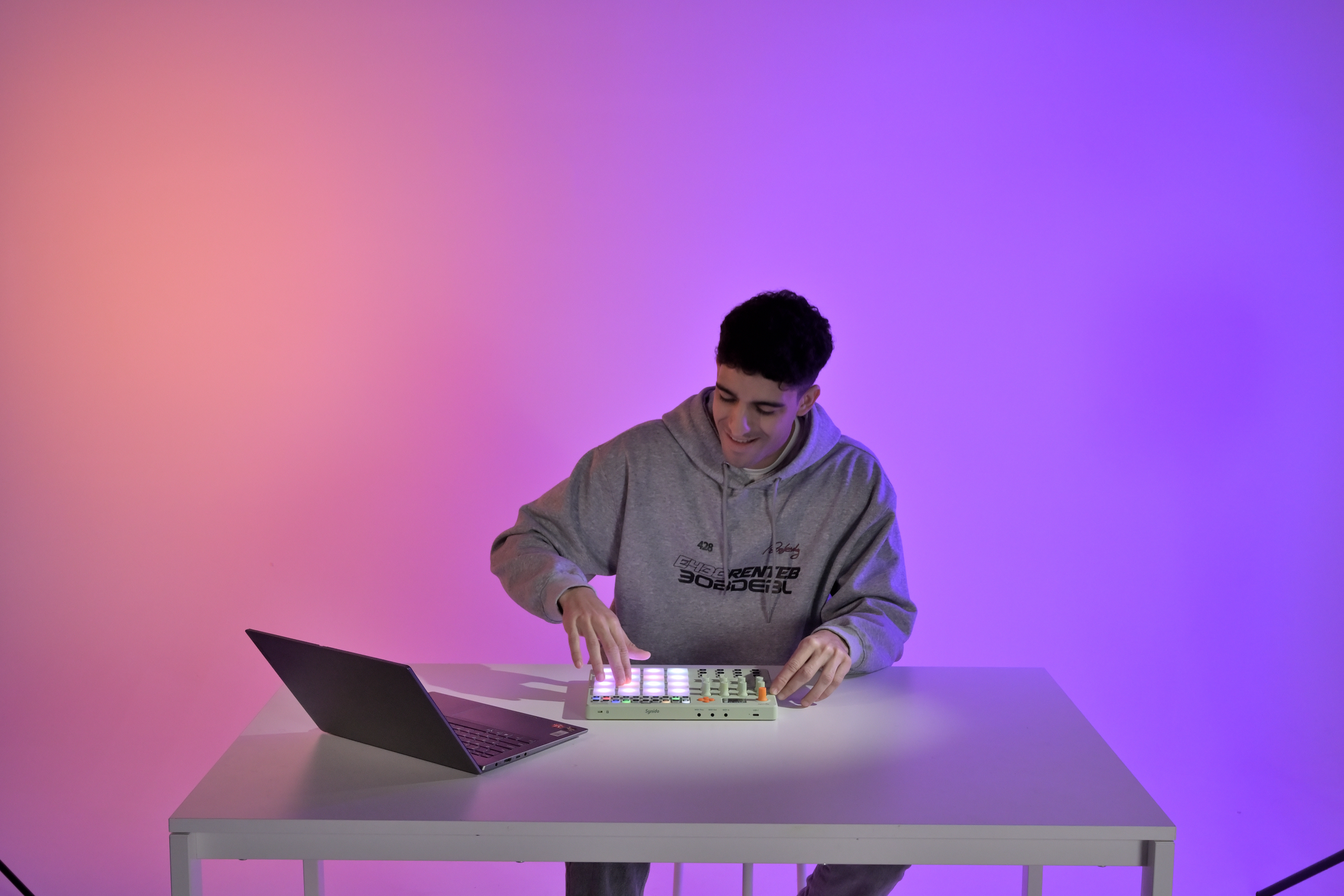 Digital，Electronics，music，Synthesizer，