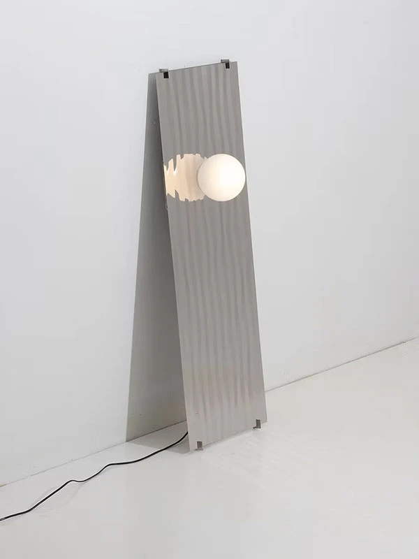 Wall lamp，Hanjiang River Scenic Area，Metal plate，spherical，