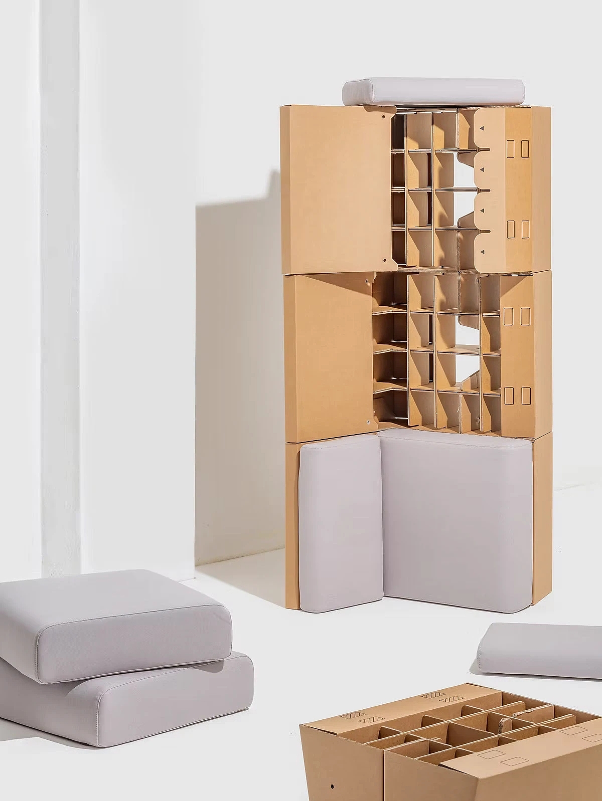 Voyage，PAPER POP，Cardboard Sofa，modularization，Environmental protection design，